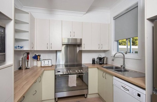 Werri Beach House | Amethyst Beachfront Escape - Perfect for family and freinds