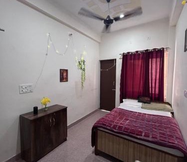 Tapovan House | Amigos Homestay 4