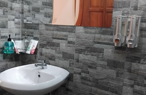 Karangmojo House | Amini Guest House