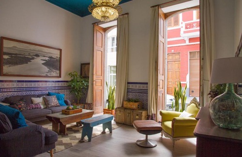 Vegueta Bed & Breakfast | Aminta Home