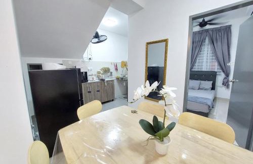 Nilai House | Amir Homestay Nilai