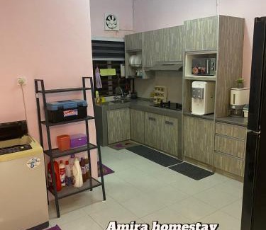 Behrang Ulu House | Amira homestay