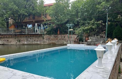 Tbilisi House | Amiran's Lake