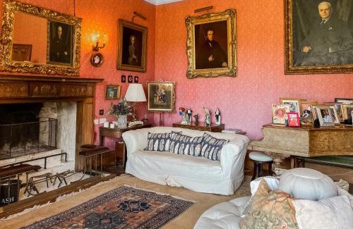 Newbridge House | Amisfield Tower