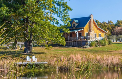 Seaman Cabin | Amish-built cabin, serene and peaceful with pond and private dock for fishing.