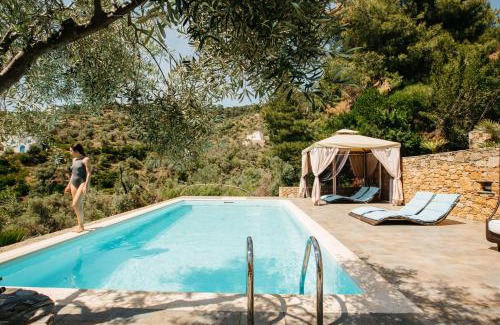 Votsi Villa | Ammos Beach Villa