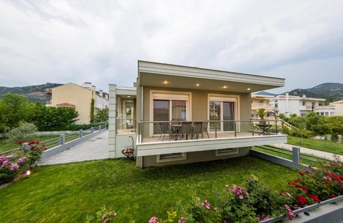 Nea Iraklitsa Villa | Ammos Luxury Villas - Villa III