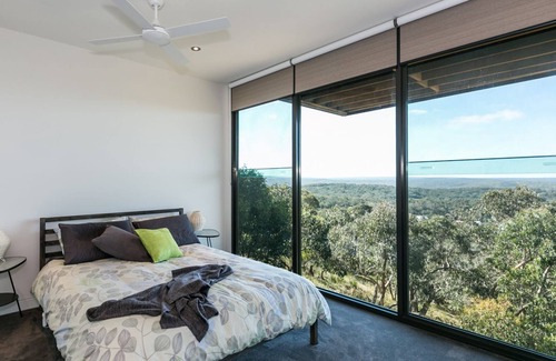 Anglesea House | Among the Treetops ID - AS085