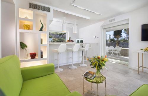 Sant'Agata sui Due Golfi Villa | AMORE RENTALS - Resort Ravenna - The Villa