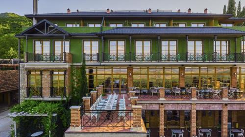 Mirzaani Hotel | Ampelo Resort