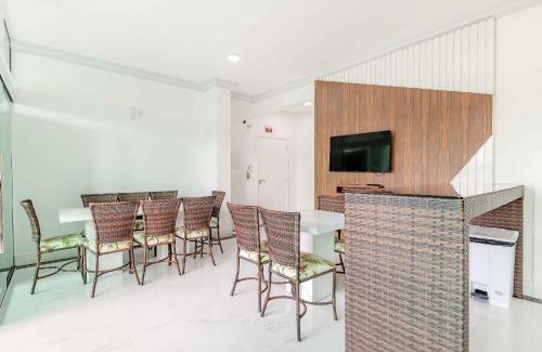 Canto Grande Apartment | Ampla Cobertura Duplex na Praia de Canto Grande