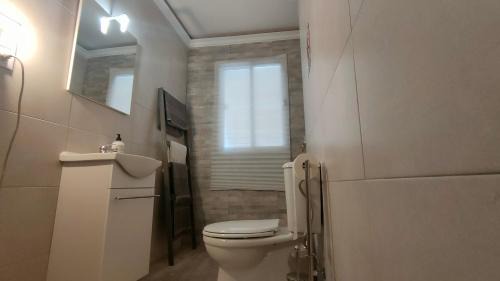 La Zubia Apartment | Amplio Apartamento Familiar de 3 Dormitorios en La Zubia Granada a un Paso de la Alhambra y Sierra Nevada
