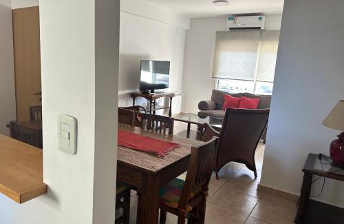 Bahia Blanca Apartment | Amplio y céntrico dpto de 2 habitaciones B