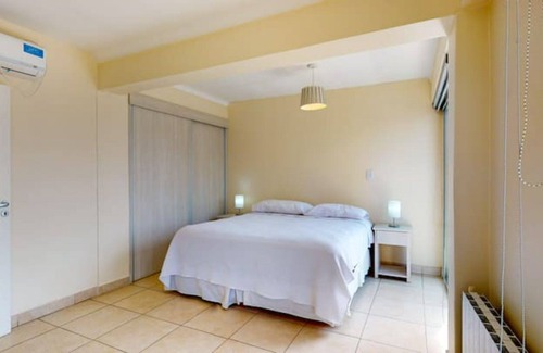 Mendoza City Center Apartment | Amplio y Luminoso Departamento a Metros del Parque