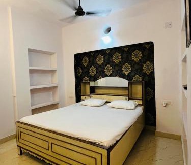Varanasi House | Amrit Ganga Guest house