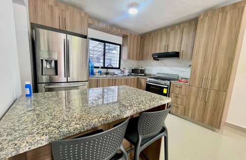 Llanos de Gurabo I Apartment | Amueblado Miralles