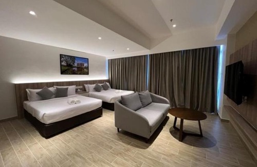 Pulau Carey Resort | Amverton Cove Golf & Island Resort