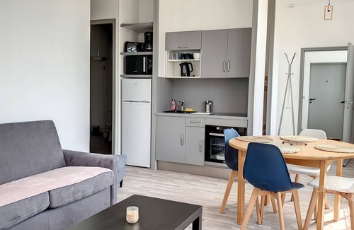 Ault Apartment | AMX3 - L'horizon, des vues, de l'espace et du bien être.
