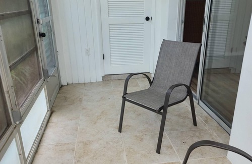 Florida Ridge Condo | An Active 55+ Community! Pool, Golf Sports Bar & Restaurant and more.