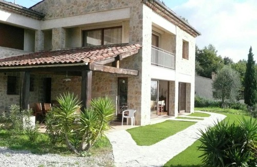 Le Tignet House | An apartment near the sea