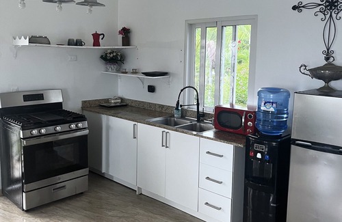 Cabrera Apartment | An apartment style "casita" with kitchenette and 2 bed/bath.