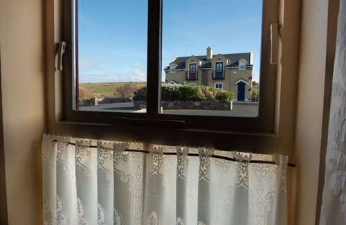 Doolin Cottage | An atlantic view cottages that sleeps 5 guests in 3 bedrooms