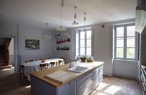 Rully House | An authentic mansion near Beaune in a well-known wine village