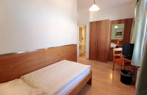 Luenen Hotel | An der Persiluhr Stadt-gut-Hotel