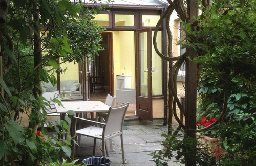 Cowbridge Villa | AN EDWARDIAN VILLA IN THE HEART OF THE SMALL MARKET TOWN OF COWBRIDGE
