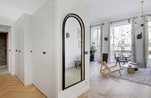 Vivienne Apartment | An Elegant & Luminous 2-BR in Opéra