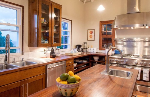 Belmont Villa | An exquisite home that offers stylish and comfortable accommodation