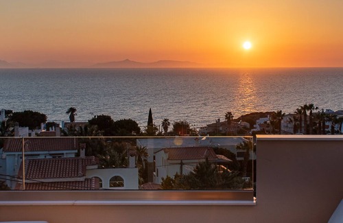 Neapoli Villa | An ideal escape destination on the Athenian Riviera