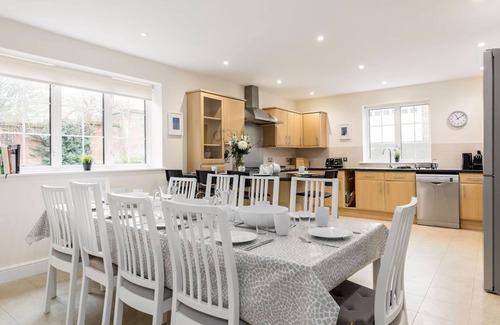 New Forest District Cottage | An Idyllic, Family- Friendly Cottage On A Private Estate In Burley