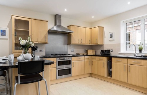 New Forest District Cottage | An Idyllic, Family- Friendly Cottage On A Private Estate In Burley