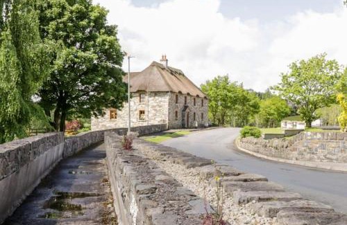 County Cavan House | An Maide Bán, Cootehill