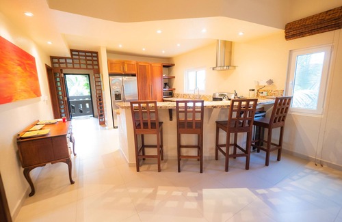 Antoneys Cay Condo | An Oasis in West End: Waterfront with Pool and Dock