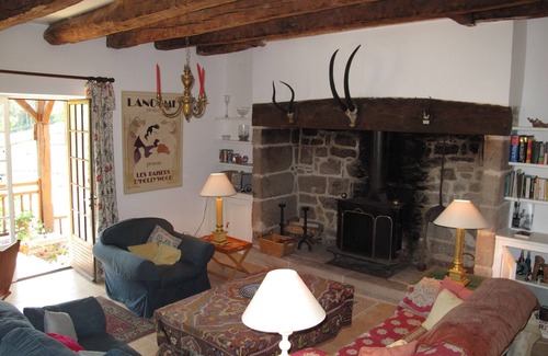 Marcillac-la-Croze Other | An oasis of calm ~ charming Farmhouse with lovely views, Private Pool