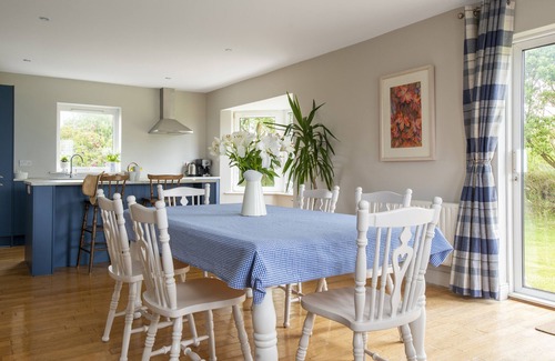 Dingle House | An Serrach 3 bedroom home VRBO