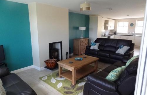 Maghera House | An Teach Glas
