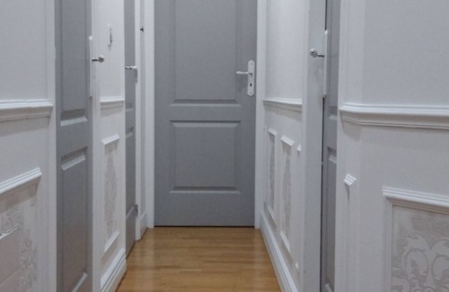 Orleans Apartment | An unheard-of experience in Orléans!