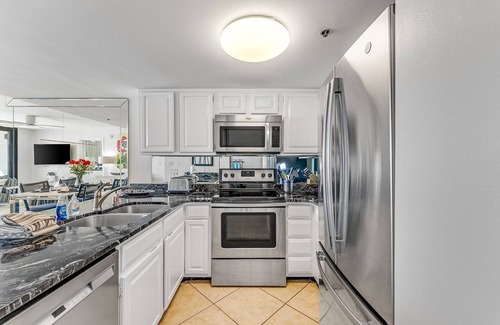 Seagrove Beach Condo | An Updated Stunner With Beach Views & Privacy