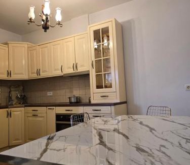 Ferizaj Apartment | Ana Apartament