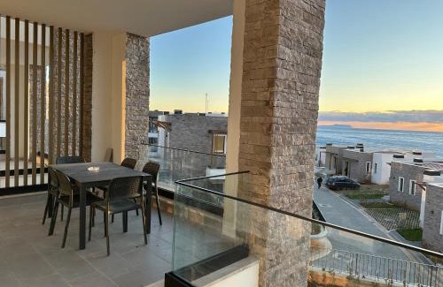 Jala Apartment | Ana Maria's Excellent Home in Palasë