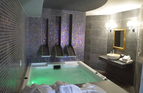 Kalamaki House | Anagenessis Suites & Spa Resort - Adults Only