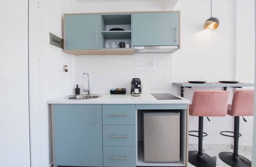 Notos House | Anais Luxury Living Grey&Pink