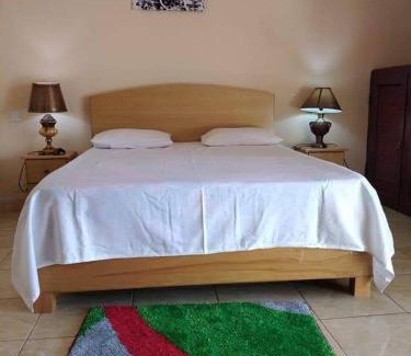 Pointe D'esny House | Anand Villa Guest house