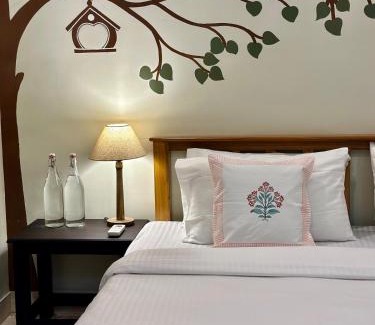 Uchiyarda House | ANAND VILLA HOLIDAY HOME, 5BHK Villa