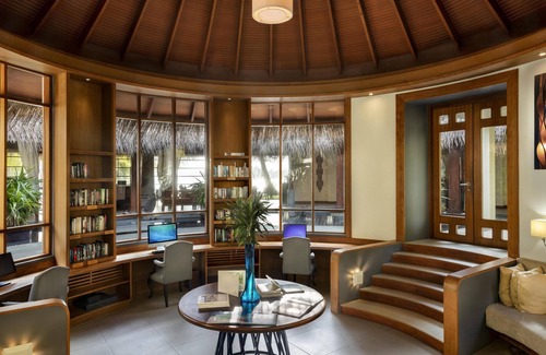 Dhigufinolhu Resort | Anantara Dhigu Maldives Resort