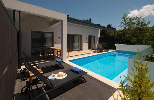 Sfakera Villa | Anapnoe ikies Corfu Adults Friendly