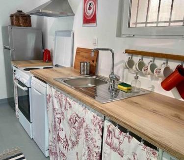 Amaliada House | Anastasia, downtown village house